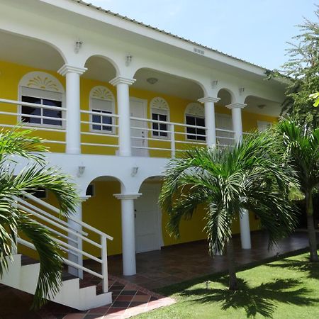 Hotel Casa Amarilla 蓬塔查梅 外观 照片